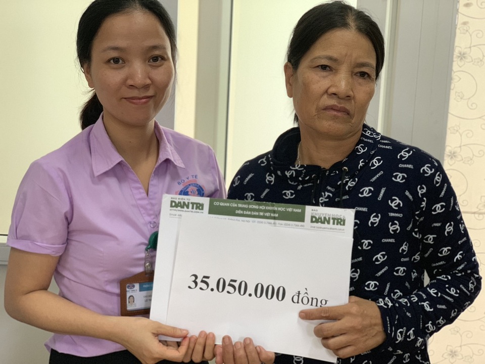 Vợ chồng bị ung thư được bạn đọc Dân trí giúp đỡ gần 200 triệu đồng - 5 Vợ chồng bị ung thư được bạn đọc Dân trí giúp đỡ gần 200 triệu đồng - 5