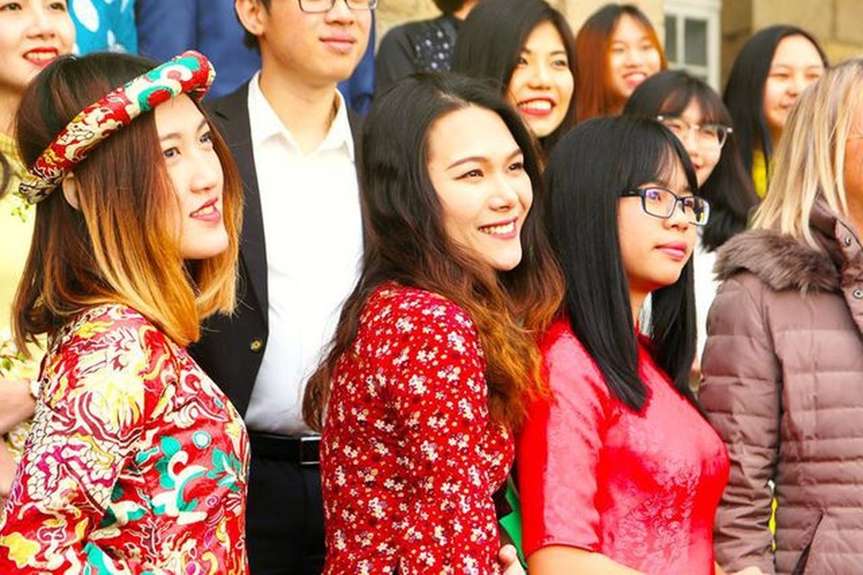 Gửi người đi du học: Được gì, mất gì? - 1 Gửi người đi du học: Được gì, mất gì? - 1