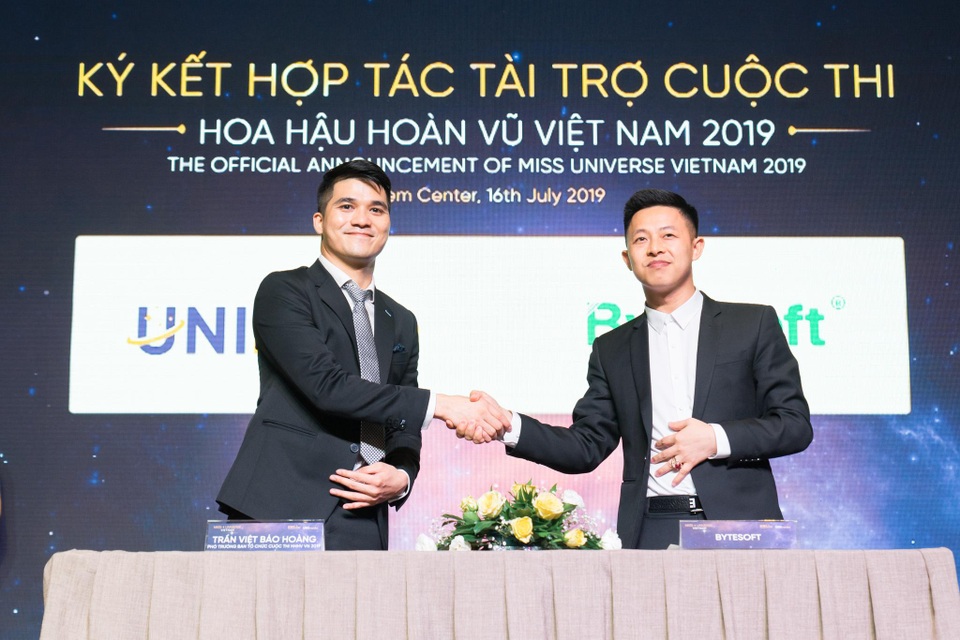 Phỏng vấn đại diện nhà cung cấp hệ thống bình chọn BVote cho cuộc thi Hoa hậu hoàn vũ Việt Nam 2019 - 1 Phỏng vấn đại diện nhà cung cấp hệ thống bình chọn BVote cho cuộc thi Hoa hậu hoàn vũ Việt Nam 2019 - 1