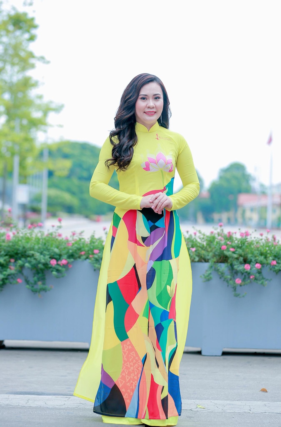 Diễn viên Phan Kim Oanh gợi cảm xinh đẹp với hình ảnh mới - 1 Diễn viên Phan Kim Oanh gợi cảm xinh đẹp với hình ảnh mới - 1