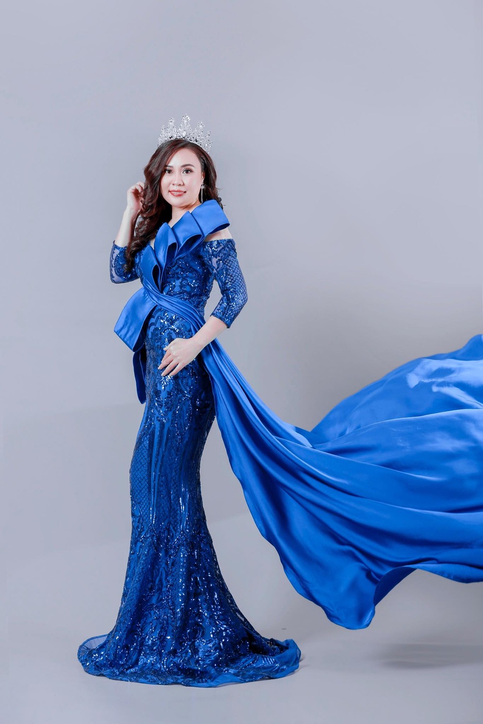 Diễn viên Phan Kim Oanh gợi cảm xinh đẹp với hình ảnh mới - 3 Diễn viên Phan Kim Oanh gợi cảm xinh đẹp với hình ảnh mới - 3