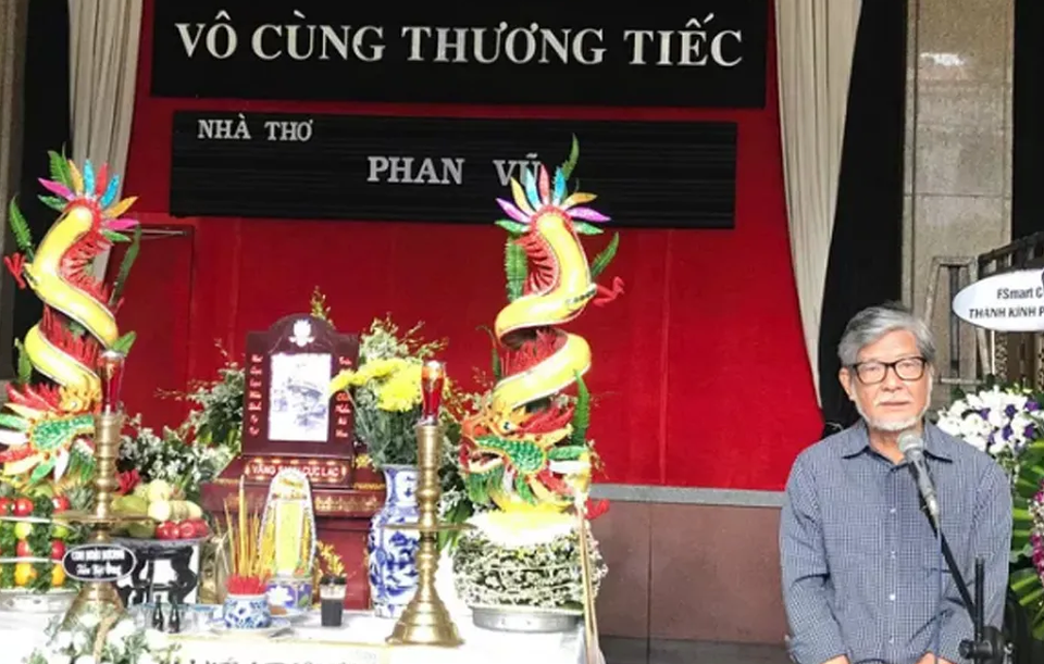 Tiễn đưa nhà thơ Phan Vũ về nơi an nghỉ cuối cùng - 2