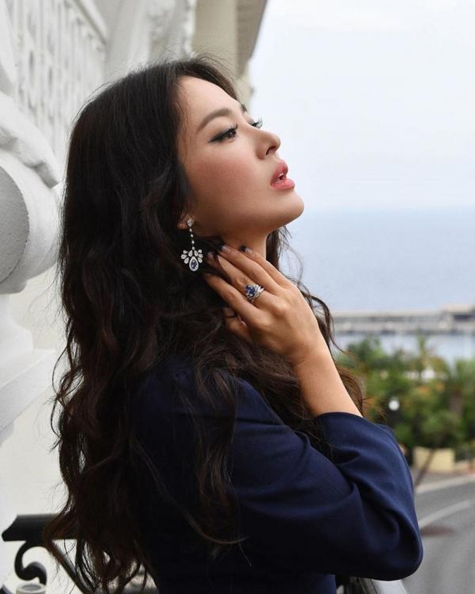 Song Hye Kyo nói gì trong bài phỏng vấn đầu tiên sau khi ly hôn - 2 Song Hye Kyo nói gì trong bài phỏng vấn đầu tiên sau khi ly hôn - 2