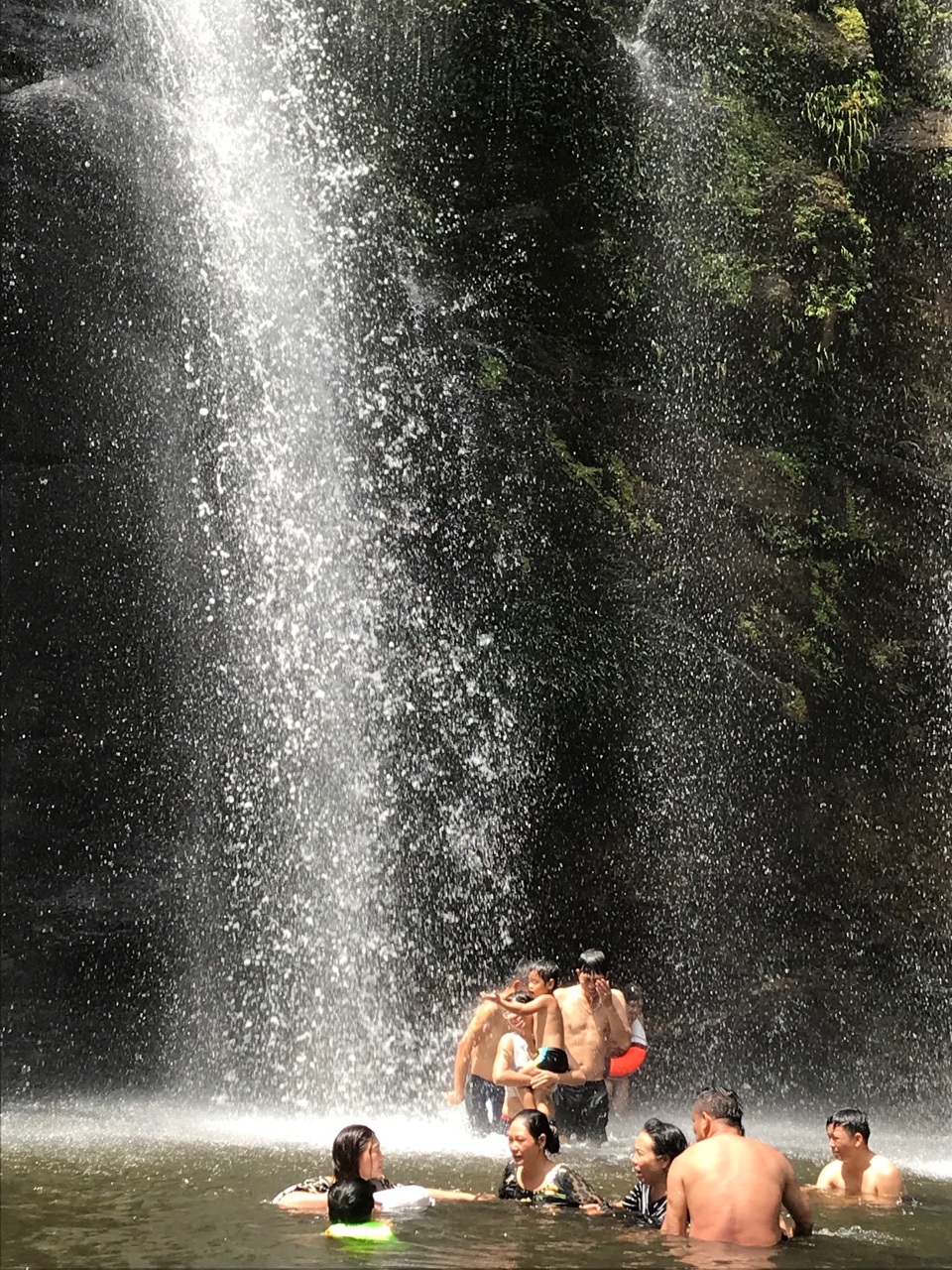 Khám phá Khe Kèm - Thác nước lạnh cứu rỗi những ngày nắng nóng! - 3