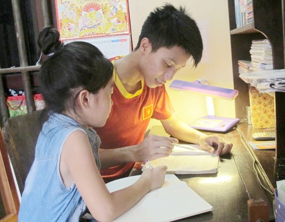 Thủ khoa 2 khối A, B của tỉnh Ninh Bình mơ ước trở thành bác sĩ giỏi - 2