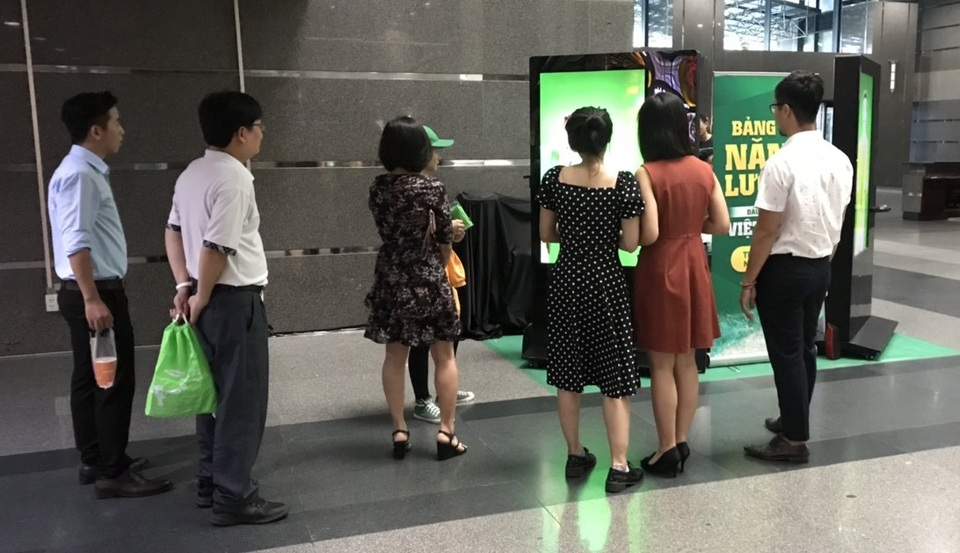 Xuất hiện máy đo năng lượng phiên bản hiện đại ở TP.HCM - 3 Xuất hiện máy đo năng lượng phiên bản hiện đại ở TP.HCM - 3