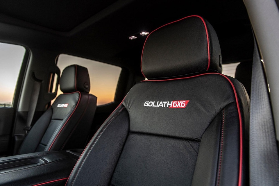 Goliath 6×6 - Không chỉ là Chevrolet Silverado lắp thêm 2 bánh - 12 Goliath 6×6 - Không chỉ là Chevrolet Silverado lắp thêm 2 bánh - 12