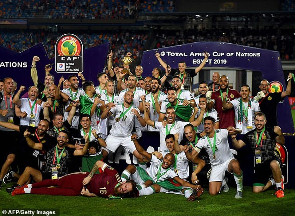 Đánh bại Senegal, Algeria vô địch cúp châu Phi sau 29 năm - 9 Đánh bại Senegal, Algeria vô địch cúp châu Phi sau 29 năm - 9
