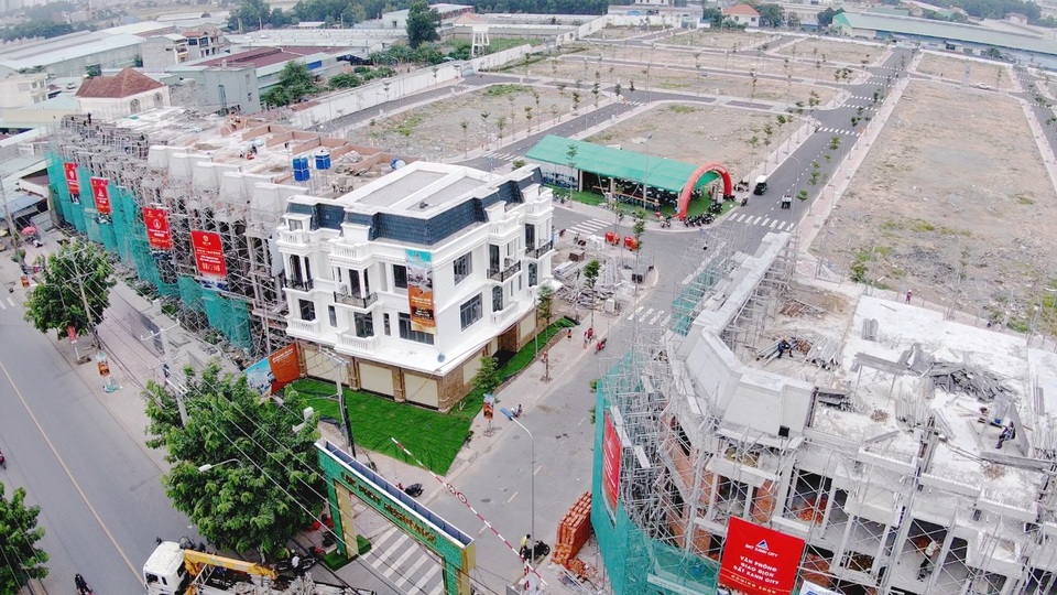 Bình Dương phát triển hạ tầng thu hút vốn đầu tư - 2 Bình Dương phát triển hạ tầng thu hút vốn đầu tư - 2