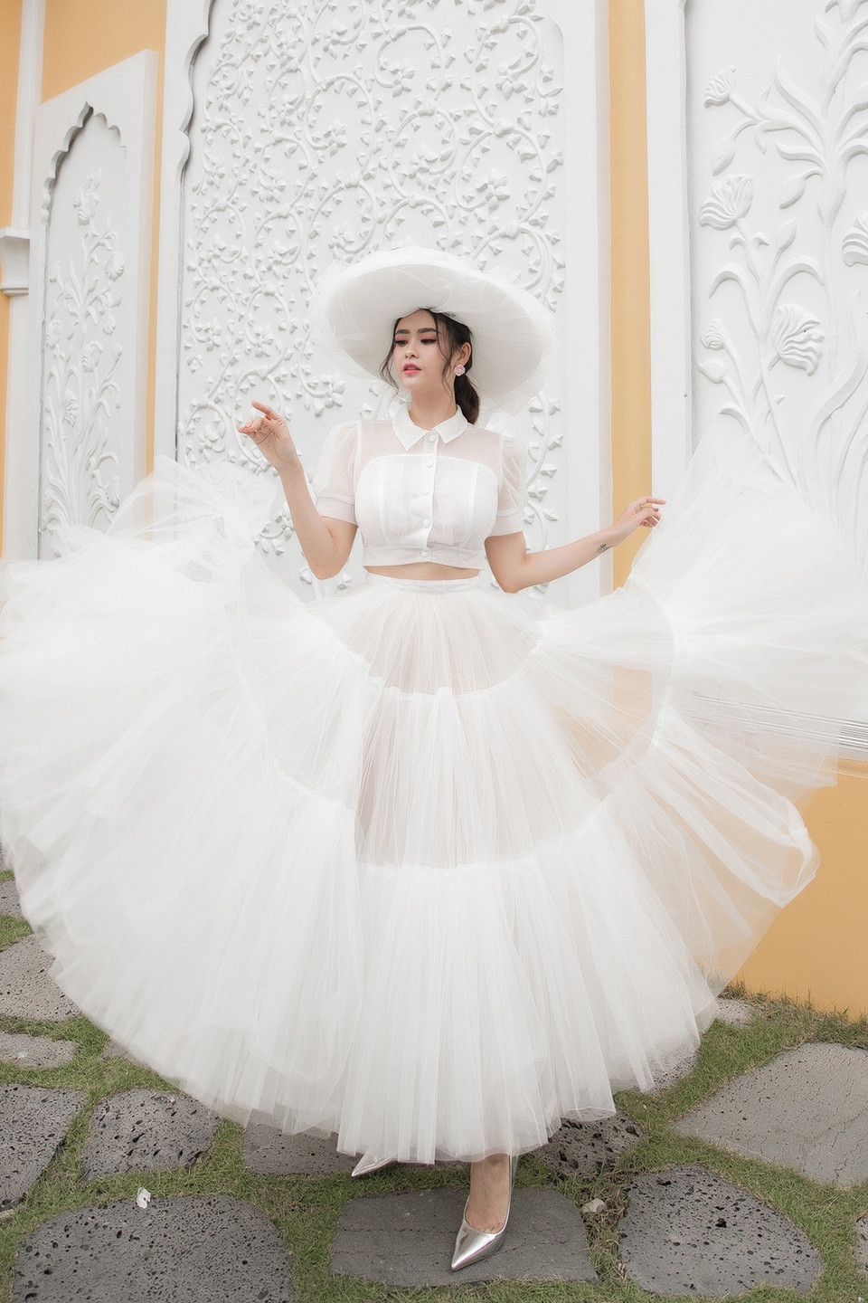 Trương Quỳnh Anh: “Tôi một mình đã quen nên thui thủi đi đâu cũng chẳng thấy buồn” - 4 Trương Quỳnh Anh: “Tôi một mình đã quen nên thui thủi đi đâu cũng chẳng thấy buồn” - 4