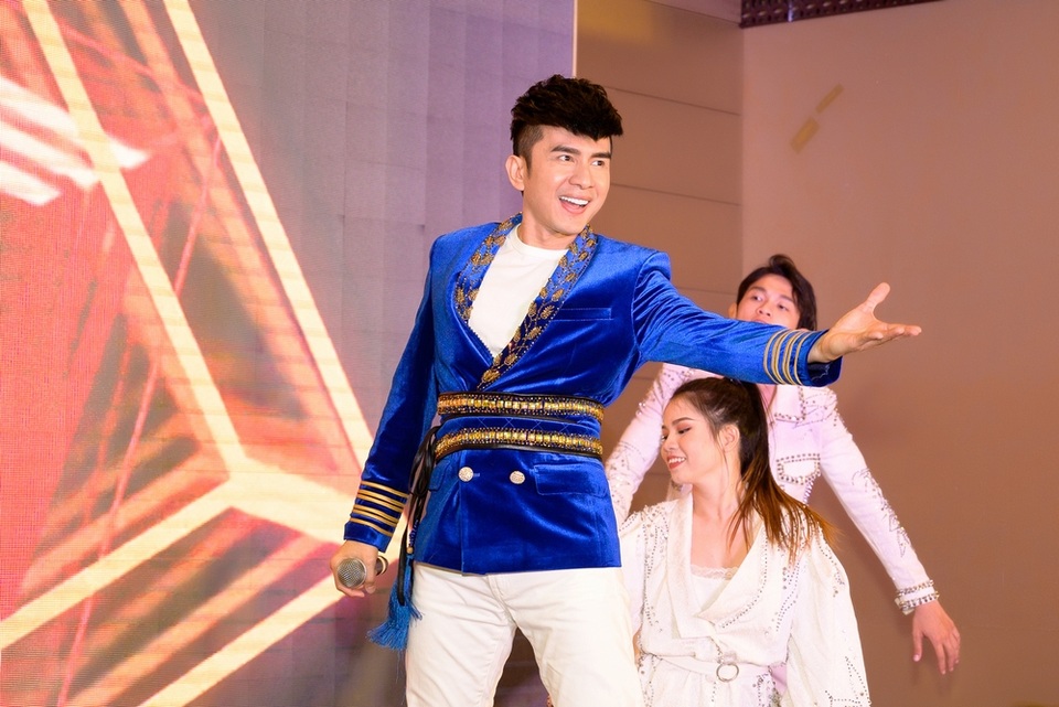 Đan Trường hào hứng hội ngộ Trung Quang - 2