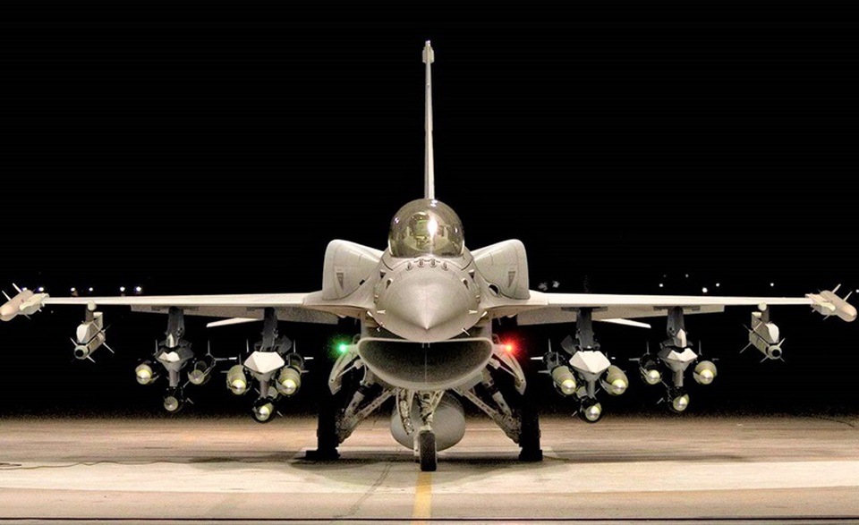 Sức mạnh F-16V “Rắn hổ lục” - Tiêm kích được nhiều nước lựa chọn - 2 Sức mạnh F-16V “Rắn hổ lục” - Tiêm kích được nhiều nước lựa chọn - 2