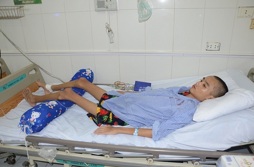 Cảm động những người mẹ hiền đồng loạt kí quỹ cứu tính mạng nam sinh - 3 Cảm động những người mẹ hiền đồng loạt kí quỹ cứu tính mạng nam sinh - 3