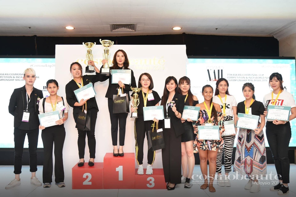 9x xinh đẹp Thái Nguyên xuất sắc giành 4 giải thưởng ở cuộc thi nối mi quốc tế - 1 9x xinh đẹp Thái Nguyên xuất sắc giành 4 giải thưởng ở cuộc thi nối mi quốc tế - 1