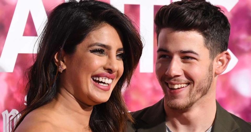 Priyanka Chopra mừng sinh nhật bên chồng kém tuổi - 10 Priyanka Chopra mừng sinh nhật bên chồng kém tuổi - 10