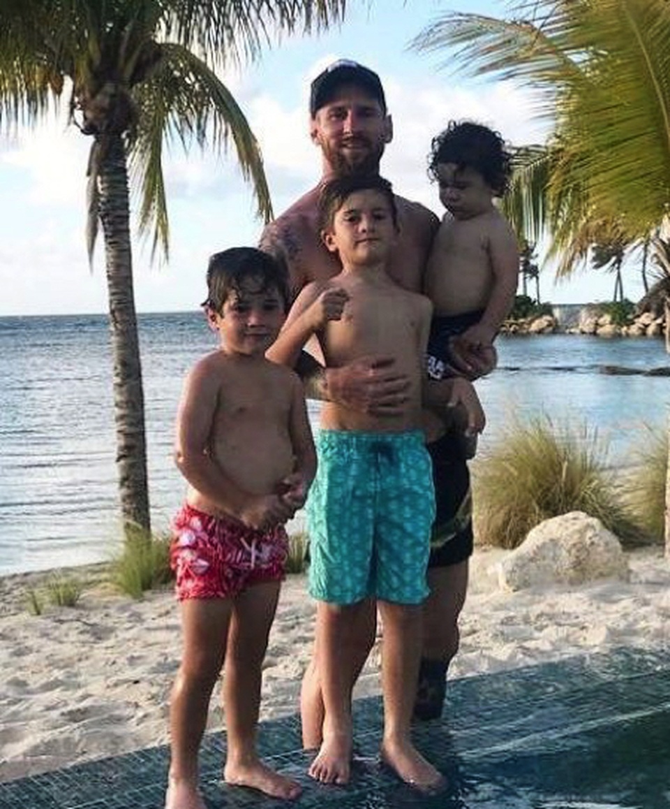 Cận cảnh kì nghỉ hè sang chảnh thượng hạng của Messi - 3