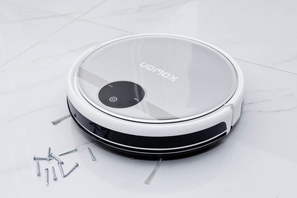 Những lỗi người dùng thường mắc phải khi sử dụng Robot hút bụi thông minh - 3 Những lỗi người dùng thường mắc phải khi sử dụng Robot hút bụi thông minh - 3