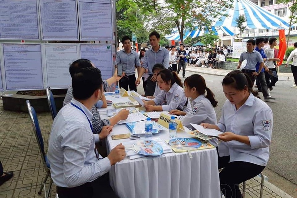 Gần 70% người lao động muốn dành thời gian để tìm công việc mong muốn - 1 Gần 70% người lao động muốn dành thời gian để tìm công việc mong muốn - 1