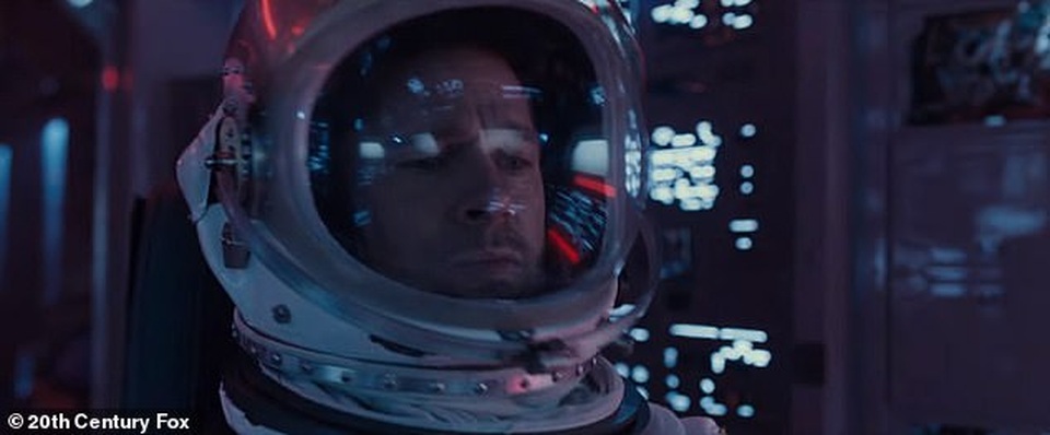 Brad Pitt vào vai phi hành gia thực hiện sứ mệnh đi tìm cha ngoài vũ trụ - 6 Brad Pitt vào vai phi hành gia thực hiện sứ mệnh đi tìm cha ngoài vũ trụ - 6
