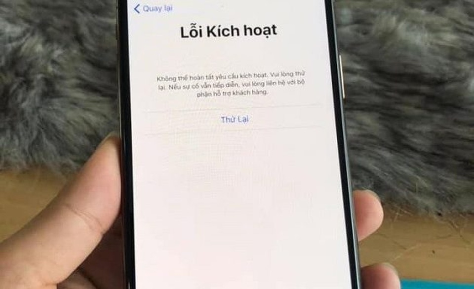 Apple tung chiêu, dân chơi iPhone khoá mạng đau đầu - 1 Apple tung chiêu, dân chơi iPhone khoá mạng đau đầu - 1