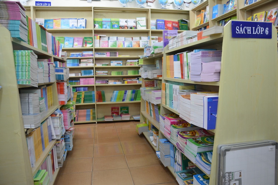 Đảm bảo không xảy ra tình trạng thiếu SGK lớp 1 - 1 Đảm bảo không xảy ra tình trạng thiếu SGK lớp 1 - 1