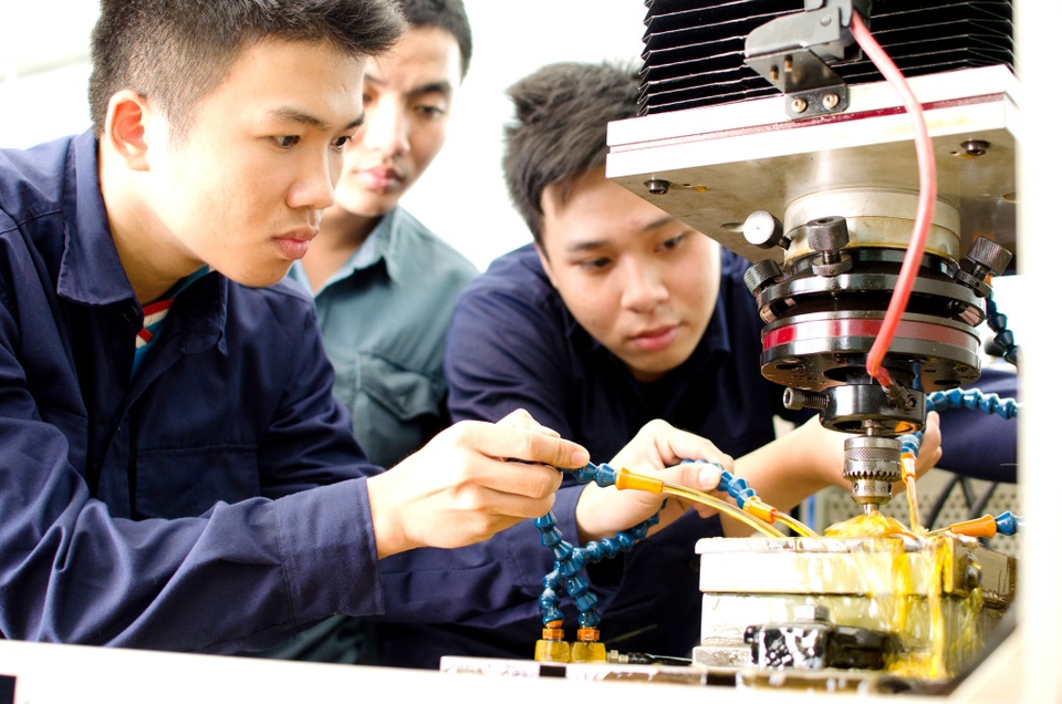 Điểm sàn cao nhất ĐH Nha Trang là 19 điểm, ĐH Quốc tế Hồng Bàng là 21 điểm - 1 Điểm sàn cao nhất ĐH Nha Trang là 19 điểm, ĐH Quốc tế Hồng Bàng là 21 điểm - 1
