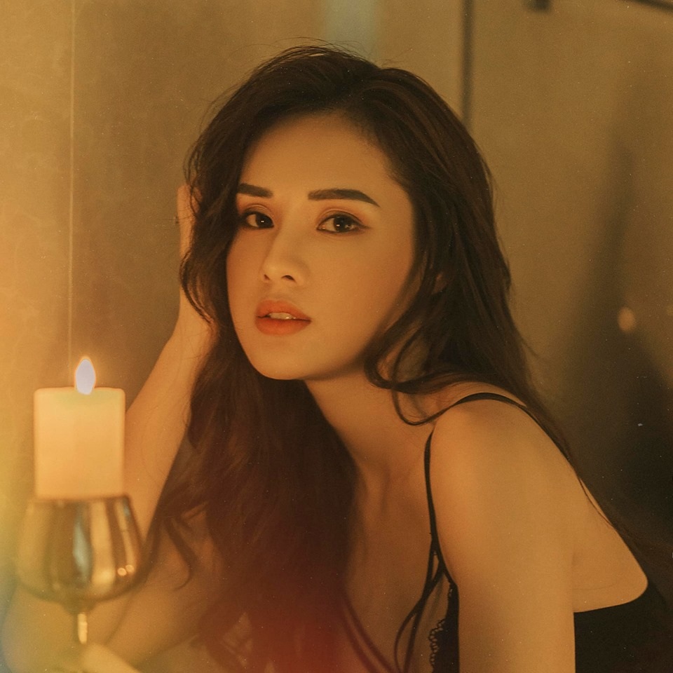 Bạn gái cầu thủ Trọng Đại tung ảnh nội y nóng bỏng mắt sau tin đồn chia tay - 4 Bạn gái cầu thủ Trọng Đại tung ảnh nội y nóng bỏng mắt sau tin đồn chia tay - 4