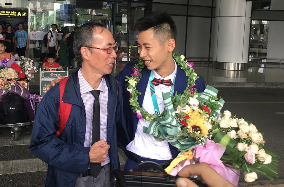Hải Phòng: Thưởng 500 triệu đồng cho nam sinh đạt Huy chương vàng Olympic Toán quốc tế - 1 Hải Phòng: Thưởng 500 triệu đồng cho nam sinh đạt Huy chương vàng Olympic Toán quốc tế - 1