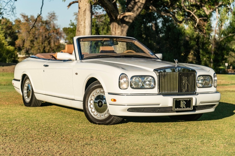 Mẫu Rolls-Royce bị áp phí trước bạ hơn 4 tỉ đồng tại Việt Nam có gì đặc biệt? - 5 Mẫu Rolls-Royce bị áp phí trước bạ hơn 4 tỉ đồng tại Việt Nam có gì đặc biệt? - 5