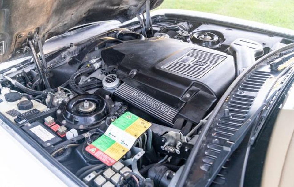 Mẫu Rolls-Royce bị áp phí trước bạ hơn 4 tỉ đồng tại Việt Nam có gì đặc biệt? - 7 Mẫu Rolls-Royce bị áp phí trước bạ hơn 4 tỉ đồng tại Việt Nam có gì đặc biệt? - 7