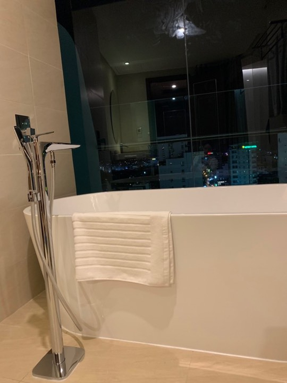 Phúc Thành - độc quyền phân phối thiết bị vệ sinh Nhật Bản - 4 Phúc Thành - độc quyền phân phối thiết bị vệ sinh Nhật Bản - 4