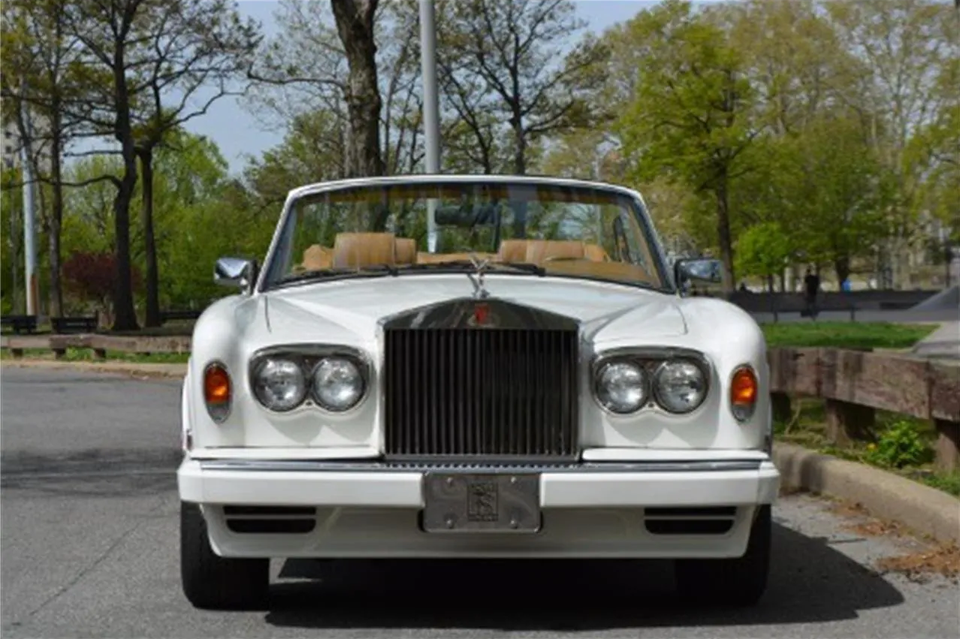 Mẫu Rolls-Royce bị áp phí trước bạ hơn 4 tỉ đồng tại Việt Nam có gì đặc biệt? - 4 Mẫu Rolls-Royce bị áp phí trước bạ hơn 4 tỉ đồng tại Việt Nam có gì đặc biệt? - 4