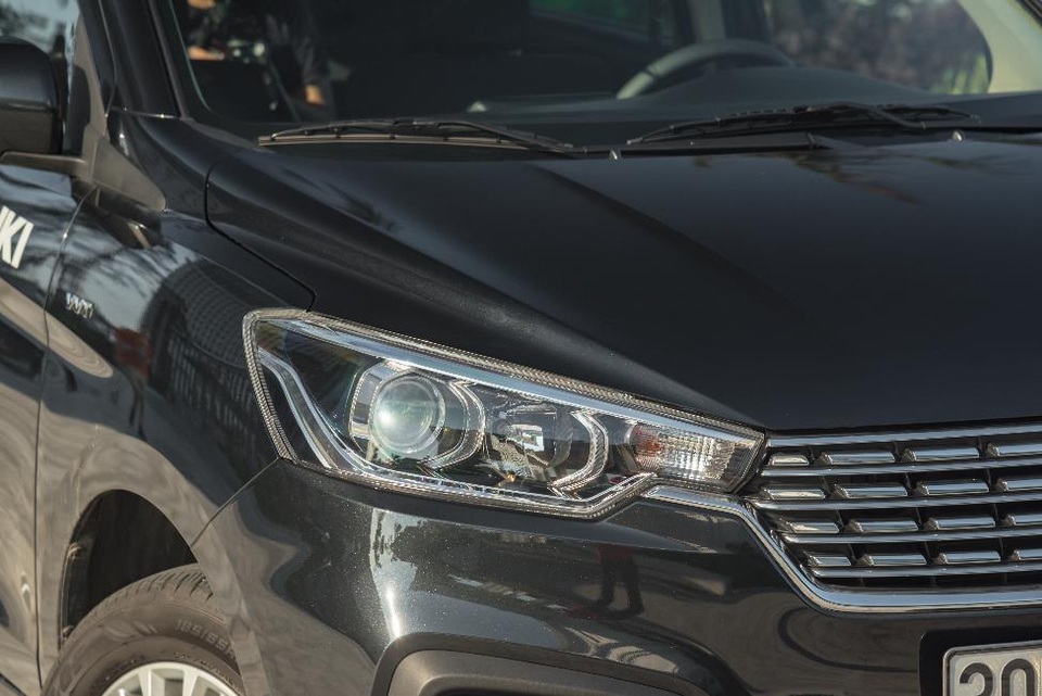 Đánh giá Suzuki Ertiga 2019 - Xe 7 chỗ đa dụng cho gia đình Việt - 6 Đánh giá Suzuki Ertiga 2019 - Xe 7 chỗ đa dụng cho gia đình Việt - 6