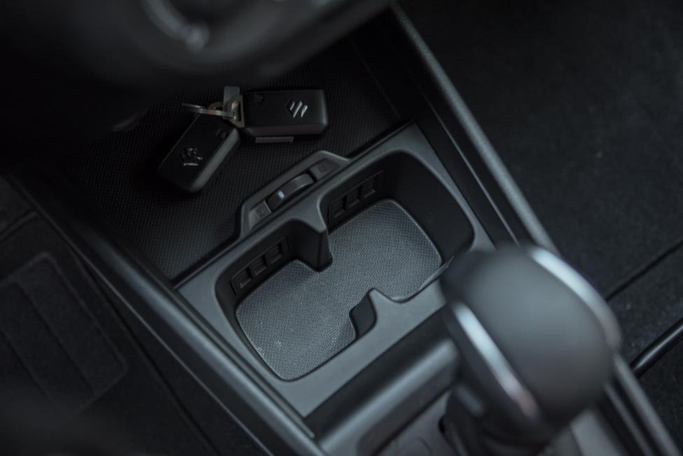 Đánh giá Suzuki Ertiga 2019 - Xe 7 chỗ đa dụng cho gia đình Việt - 15 Đánh giá Suzuki Ertiga 2019 - Xe 7 chỗ đa dụng cho gia đình Việt - 15