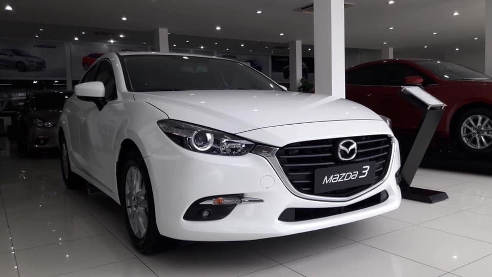 Khách Việt hoan hỉ mua ô tô đại hạ giá, tránh tháng cô hồn - 2 Khách Việt hoan hỉ mua ô tô đại hạ giá, tránh tháng cô hồn - 2