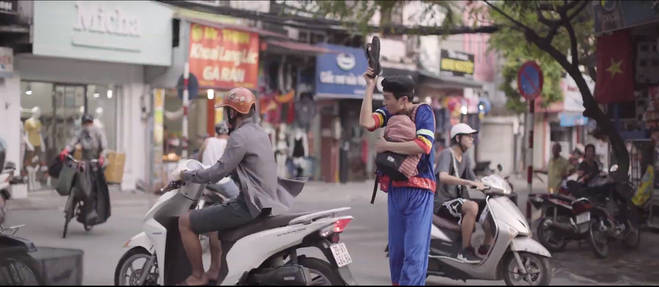 Nhà quê lên phố - Bản rap mới “lầy lội” khiến ai cũng bật cười - 3 Nhà quê lên phố - Bản rap mới “lầy lội” khiến ai cũng bật cười - 3