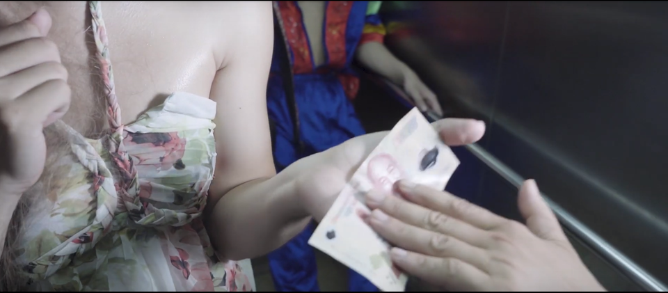 Nhà quê lên phố - Bản rap mới “lầy lội” khiến ai cũng bật cười - 5 Nhà quê lên phố - Bản rap mới “lầy lội” khiến ai cũng bật cười - 5