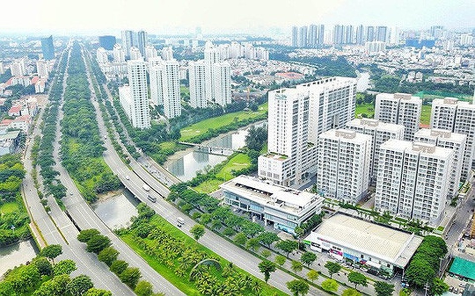 Quy định giao dịch BĐS 300 triệu đồng phải báo cáo: Dư địa cho giấy phép con - 1 Quy định giao dịch BĐS 300 triệu đồng phải báo cáo: Dư địa cho giấy phép con - 1