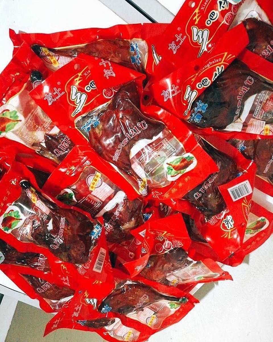 Đùi gà Trung Quốc để 1 năm không hỏng, 15 ngàn đồng/cái chồng tha hồ nhậu - 3 Đùi gà Trung Quốc để 1 năm không hỏng, 15 ngàn đồng/cái chồng tha hồ nhậu - 3
