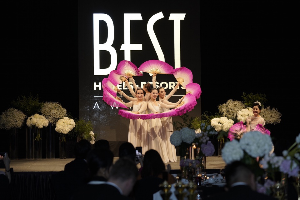 Công bố kết quả giải thưởng Best Hotels – Resorts Awards 2019 - 2 Công bố kết quả giải thưởng Best Hotels – Resorts Awards 2019 - 2