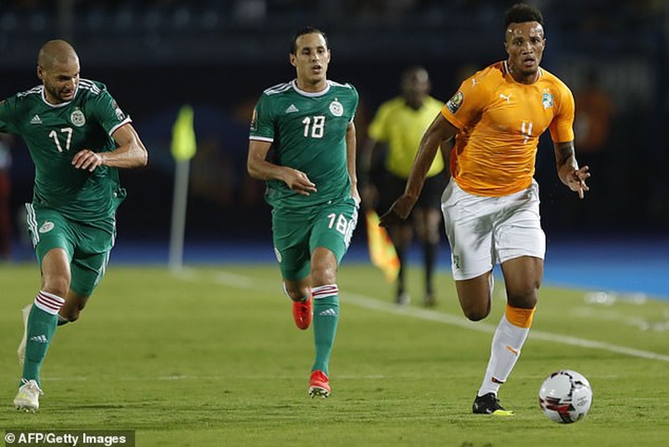 Nhật ký chuyển nhượng ngày 25/7: HLV Guardiola muốn giữ chân Leroy Sane - 3 Nhật ký chuyển nhượng ngày 25/7: HLV Guardiola muốn giữ chân Leroy Sane - 3