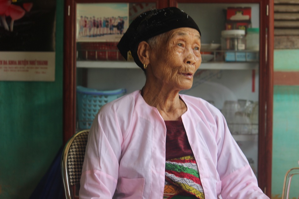 “Biết đâu giấy báo tử sai, các con lại về với mẹ!” - 1 “Biết đâu giấy báo tử sai, các con lại về với mẹ!” - 1
