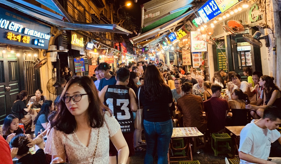 Việt Nam phải làm gì nếu muốn thắp sáng kinh tế ban đêm như Trung Quốc? - 1 Việt Nam phải làm gì nếu muốn thắp sáng kinh tế ban đêm như Trung Quốc? - 1