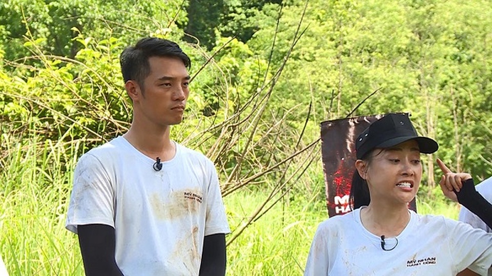 “Quỳnh Búp bê” Phương Oanh ngại cảnh nóng - 4 “Quỳnh Búp bê” Phương Oanh ngại cảnh nóng - 4