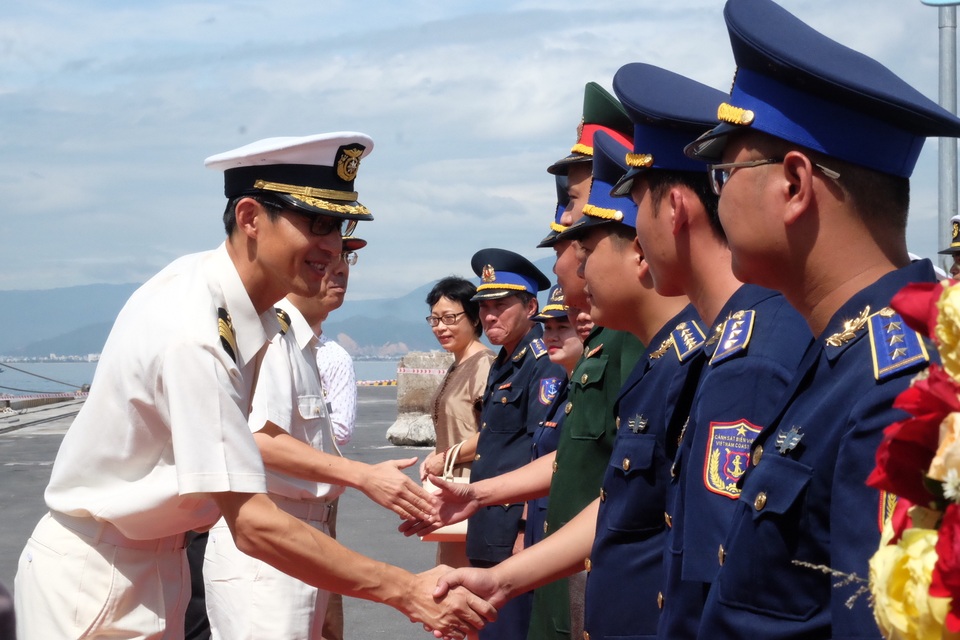 Tàu lực lượng bảo vệ bờ biển Nhật Bản đến thăm Đà Nẵng - 4 Tàu lực lượng bảo vệ bờ biển Nhật Bản đến thăm Đà Nẵng - 4