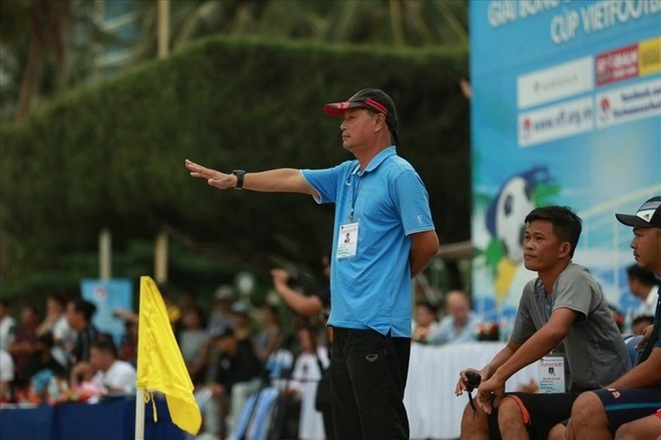 HLV bóng đá bãi biển Khánh Hoà nhận án phạt nặng vì dàn xếp tỷ số - 1