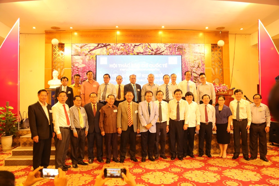 Hội thảo quốc tế báo chí Việt - Lào trong kỷ nguyên truyền thông số - 4 Hội thảo quốc tế báo chí Việt - Lào trong kỷ nguyên truyền thông số - 4
