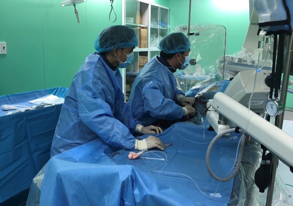 Cần Thơ – Sóc Trăng: Báo động đỏ liên viện cứu sống 2 bệnh nhân bị đột qụy - 2 Cần Thơ – Sóc Trăng: Báo động đỏ liên viện cứu sống 2 bệnh nhân bị đột qụy - 2