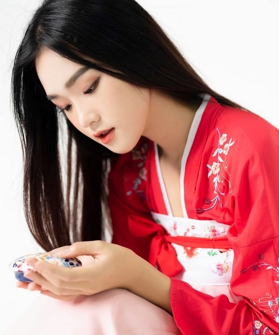 Nàng thơ xứ Thanh sở hữu nhan sắc xinh như hoa - 1 Nàng thơ xứ Thanh sở hữu nhan sắc xinh như hoa - 1