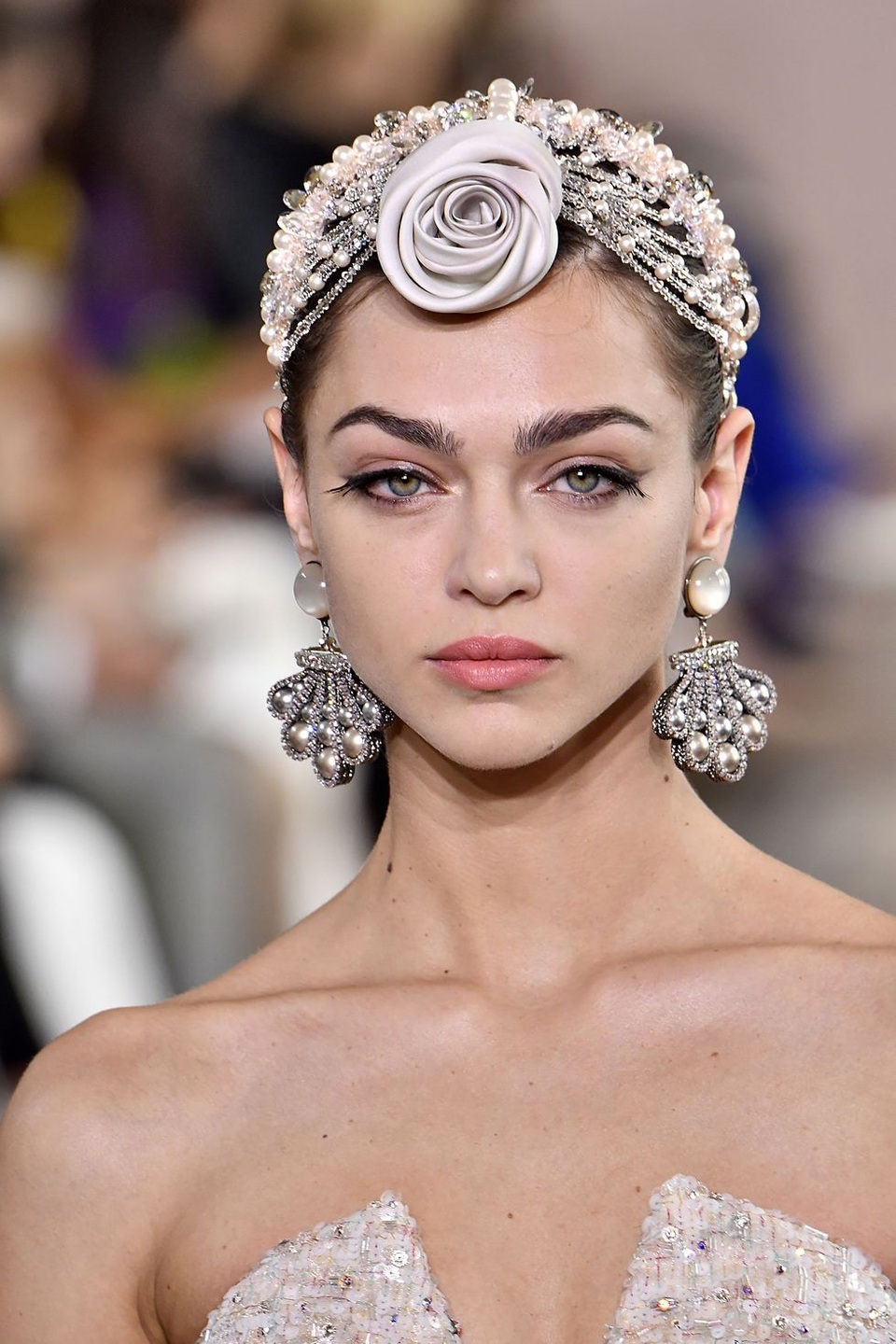 Những phụ kiện cực dị tại tuần lễ thời trang Paris - 9 Những phụ kiện cực dị tại tuần lễ thời trang Paris - 9